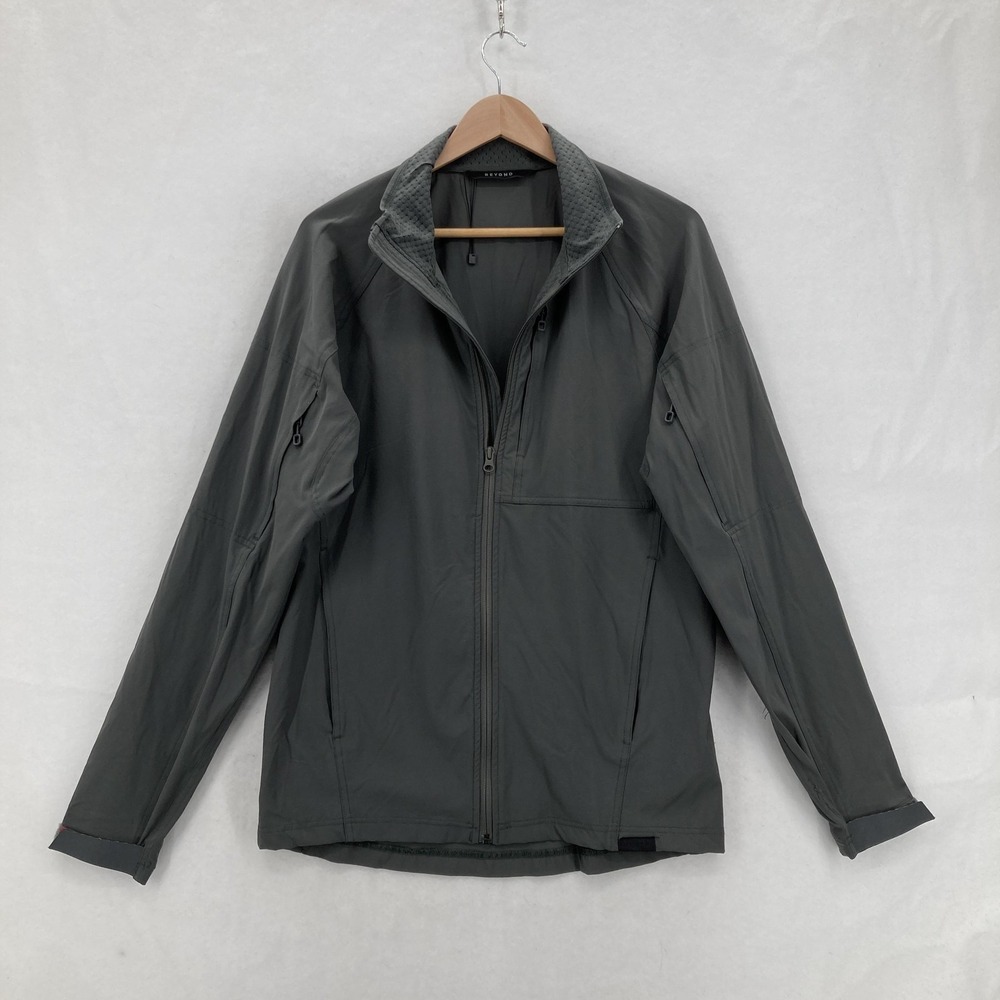 Beyond Clothing L5 Testa Jacket Mens Medium Gray Softshell Full Zip Outdoors